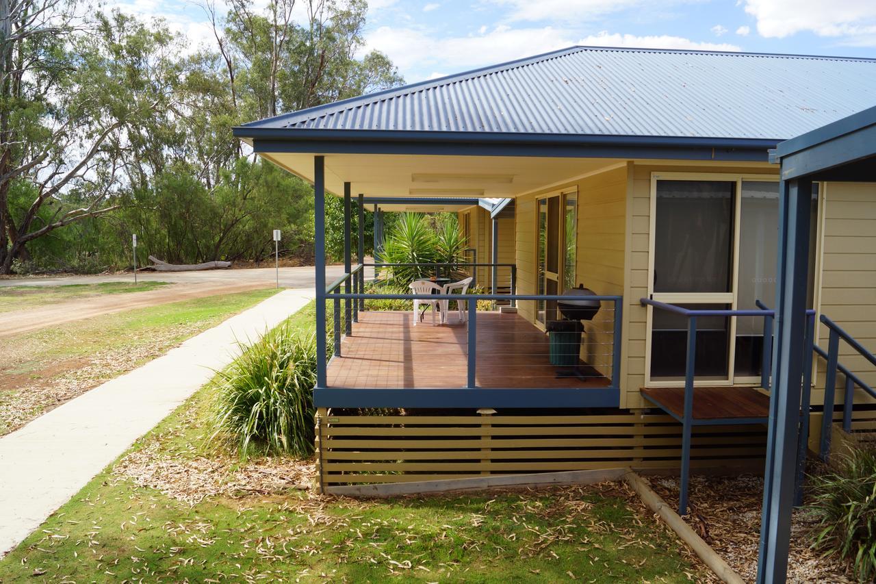Tooleybuc River Retreat Villas Bagian luar foto