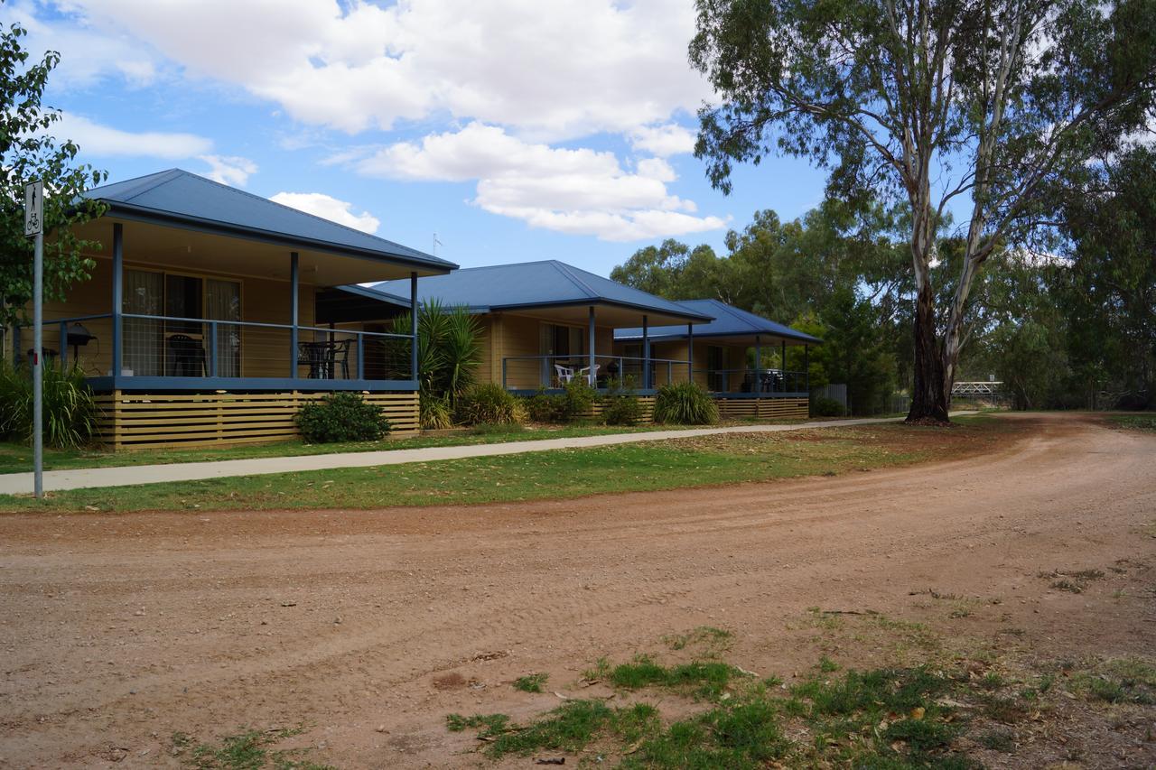 Tooleybuc River Retreat Villas Bagian luar foto